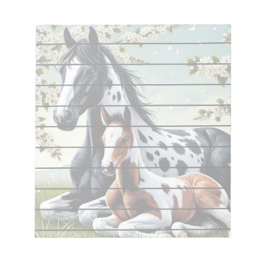 Pferde und Fohlen ruhen Amid blühende Bäume Notizblock (Vorderseite)