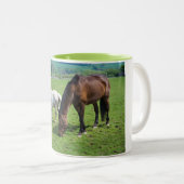 Pferde Zweifarbige Tasse (VorderseiteRechts)