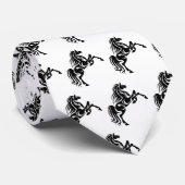 Pferdebroncos-Mustang-Maskottchen auf irgendeiner Krawatte (Gerollt)