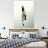 Pferdebruch durch Nebel Leinwanddruck (Insitu (Schlafzimmer))