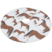 Pferdedesign Fleece Weihnachtsbaumdecke (Schrägansicht)