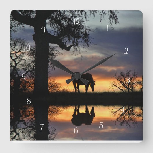 Pferdeeiche und Reflektion im Teich Quadratische Wanduhr (Vorderseite)