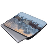 Pferdefahrt im Winter auf der Hideout Ranch Laptopschutzhülle (Vorne Knopf)
