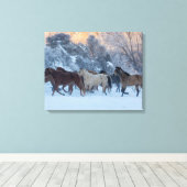 Pferdefahrt im Winter auf der Hideout Ranch Leinwanddruck (Insitu (Holzboden))