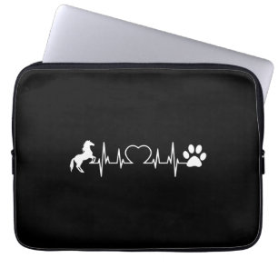 Pferdegeschenke für die Katze und die Hundepuppe H Laptopschutzhülle