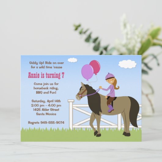 Pferdehintere Reitgeburtstags-Party Einladung (Stehend Vorderseite)