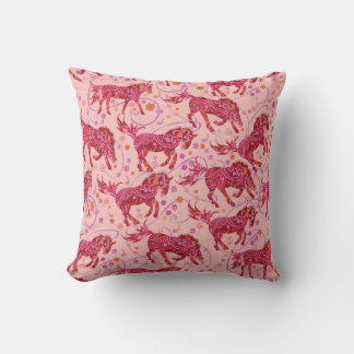 Pferdekissen, mit lustigen Messe-Vibes. Kissen