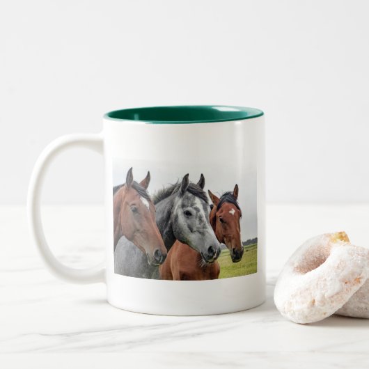 Pferdekopf Klassische Weiße Tasse Reittier Grüner  (Mit Donut)