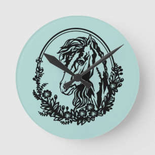 Pferdekopf mit Blumen Runde Wanduhr
