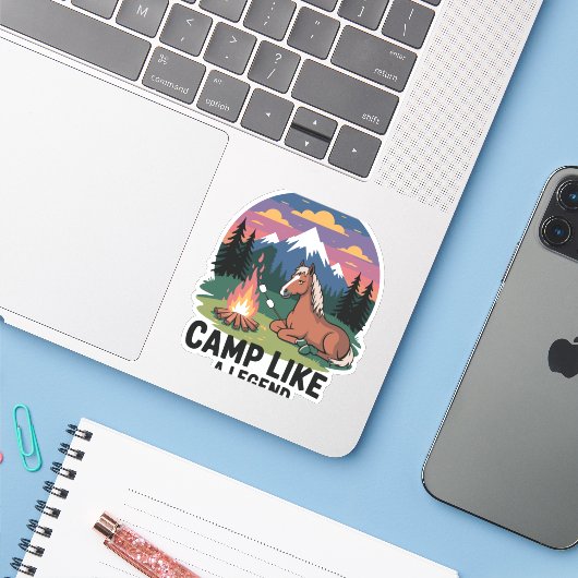 Pferdelager wie ein Camping Aufkleber (Laptop mit iPhone)