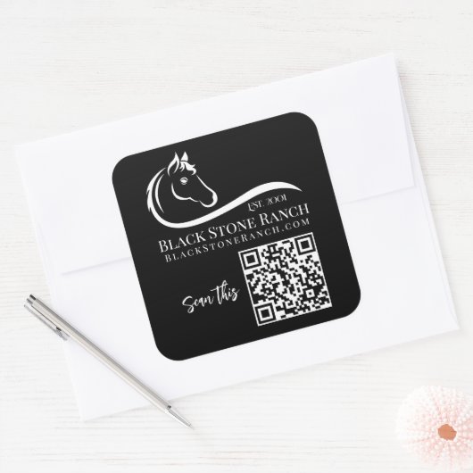 Pferderanch-Logo Reittier Stable-Branding QR Quadratischer Aufkleber (Umschlag)