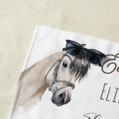 Pferderenngeschenke für Mädchen personalisiert Strandtuch (Beispiel)
