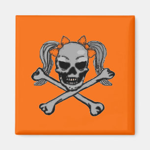 Pferdeschwanz-Totenkopf mit gekreuzter Knochen mit Magnet