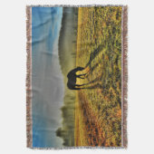 Pferdeweiden bei Sonnenaufgang im Foto des Misty F Decke (Vorderseite Vertikal)