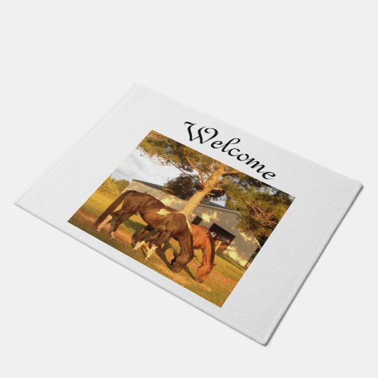 Pferdewillkommen Fußmatte (Schrägansicht)