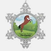 Pferdezucht mit anpassbarer Rasse und Text Schneeflocken Zinn-Ornament (Vorderseite)