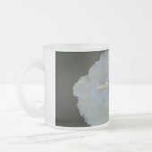 Pfingstrosen-Blumen-Liebe bedeckt mattierte Mattglastasse (Links)