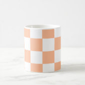 Pfirsich Fuzz kariertes Gingham-Muster Kaffeetasse (Mittel)