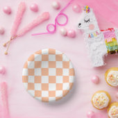 Pfirsich Fuzz Kariertes Gingham-Muster Pappteller (Party)
