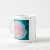 Pfirsich-Rose Kaffeetasse (Vorderseite Links)