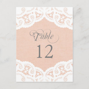 Pfirsich-Spitzen-Doily-Hochzeit-Tischnummer-Tischk Postkarte