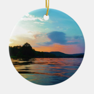 Pfirsich- und Blaue Abendsonne am Bergsee Keramik Ornament