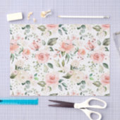 Pfirsichcreme-Rose, grüne Blätter Seidenpapier (Handwerk)