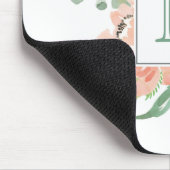 Pfirsiche und cremefarbene Flora mit Monogramm Mousepad (Ecke)