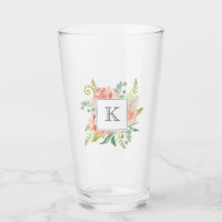 Pfirsichfarbene Blüte mit der Monogramm