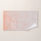 Pfirsichgraues rustikales Abstraktes Monogramm Badhandtuch Set (Handtuch)