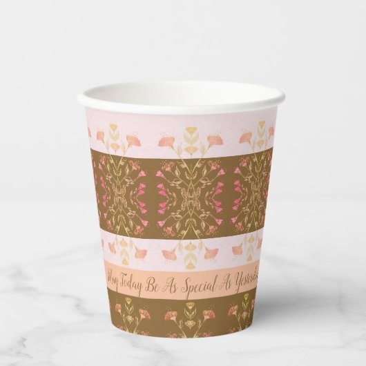 Pfirsichrosa und Gold Pappbecher (Vorderseite)