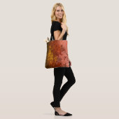 Pfirsichwirbel: Abstrakte Spritzkunst Tasche (Am Model)