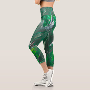 Pflanze aus grünem Blattbanan, pastellfarben Capri Leggings