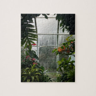 Pflanze in Greenhouse am Regentag Puzzle