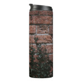 Pflanze mit grüner Blattfarbe in der Nähe der Back Thermosbecher (Nach rechts gedreht)