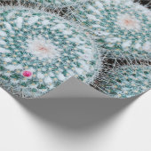 Pflanze mit Tiny Pink Blume Geschenkpapier (Ecke)