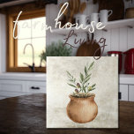 Pflanze von Olivenöl in den Wasserfarben des rusti Fliese<br><div class="desc">Aquarelloliven & Äste entwerfen in einem rustikalen Pflanztopf auf einem Imitat Hintergrund. Mix & Match mit anderen Fliesen für Ihren perfekten Look. 100% Kundenzufriedenheit mit "Zazzle" jeden Tag.</div>