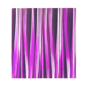 Pflaume lila und und Stripy Linien Muster Notizblock