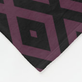 Pflaume und schwarze Diamantmuster Fleecedecke (Ecke)