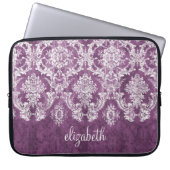 Pflaumenmuster mit weißem Grunge Damask und Name Laptopschutzhülle (Vorderseite)