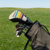 Pflaumenstaub-Regenbogen quer über Streifen mit Na Golf Headcover (In SItu)