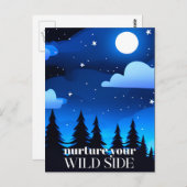 Pflege deine wilde Seite - Mond. Stars und Pinienb Postkarte (Vorne/Hinten)