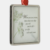 Pflege der Touch ein Leben mit wilden Blume Silbernes Ornament (Rechts)