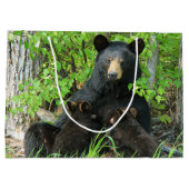 Pflege des schwarzen Bären und der Zwillingsjungen Große Geschenktüte (Rückseite)