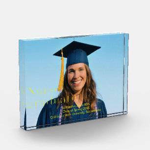Pflegepersonal-Abschluss Fotoblock