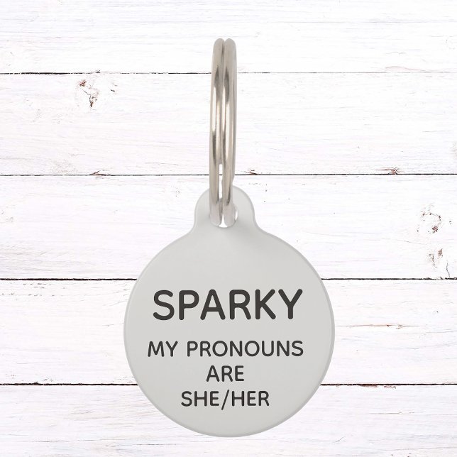 Pfosten für Hunde Katzenkatzen Pronomen PID Lost P Haustiermarke (Von Creator hochgeladen)