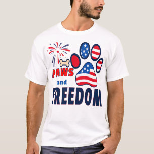 "Pfoten und Freiheit — Patriotischer Hunde Liebhab T-Shirt