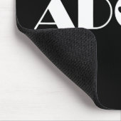 Pfotenhund adoptiert mousepad (Ecke)