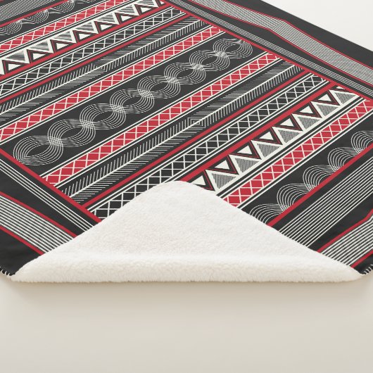 Phaistos Ritual: Minoan Black & Red Sherpa Blanket Sherpadecke (3/4)