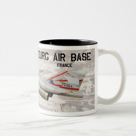 Phalsbourg Flughafen (Frankreich) Zweifarbige Tasse (Rechts)